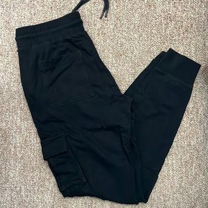 Alo Yoga Cargo Joggers